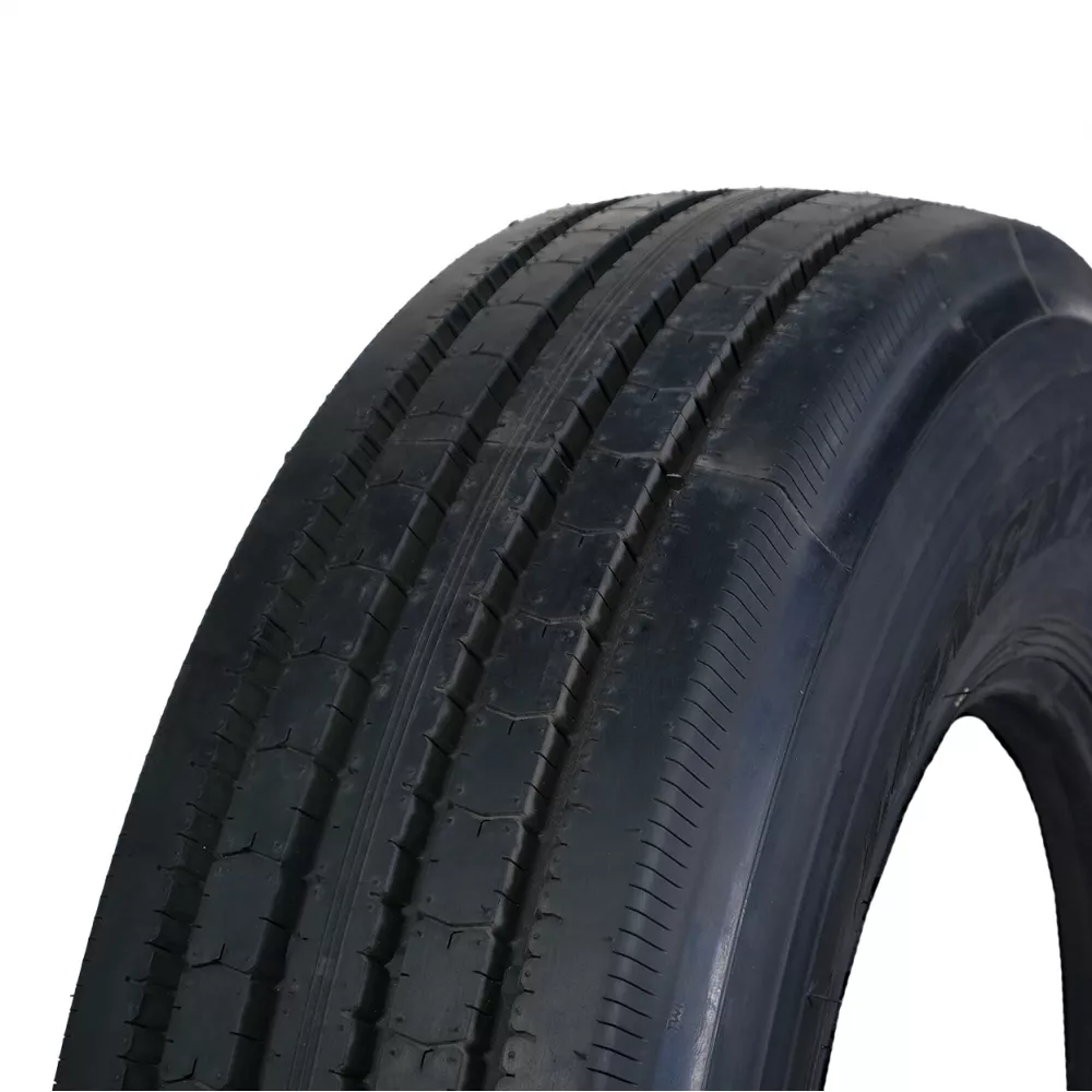 Грузовая шина 295/80 R22,5 Long March LM-216 18PR в Лангепасе