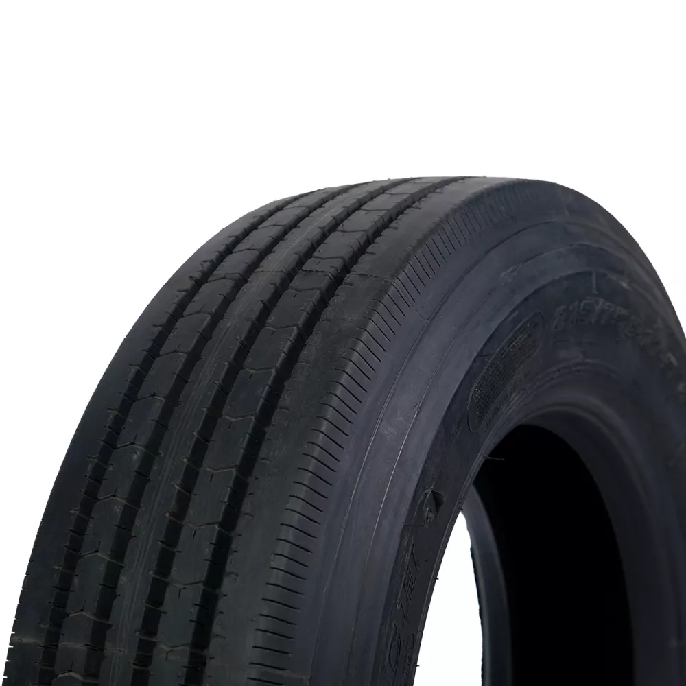 Грузовая шина 215/75 R17,5 Long March LM-216 16PR в Лангепасе